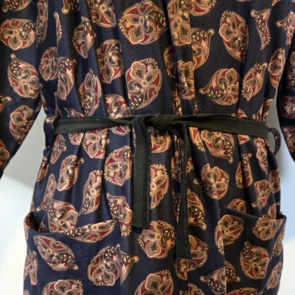 Vintage Hunter Club One Size Paisley Blue Red Retro House Coat Light Weight - Picture 3 of 9